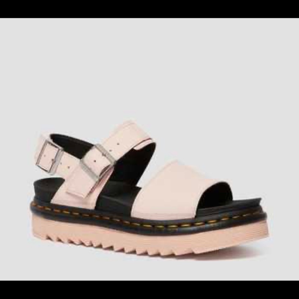 Baby pink Voss dr. Martens Sandals